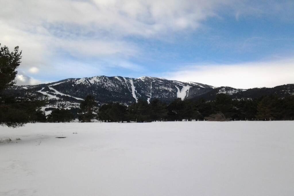 Les Angles: Esqui, Base Nautica, Naturaleza, Bike Park, ... Exterior foto